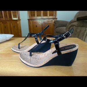 Ann Klein iFlex Platform Sandals
